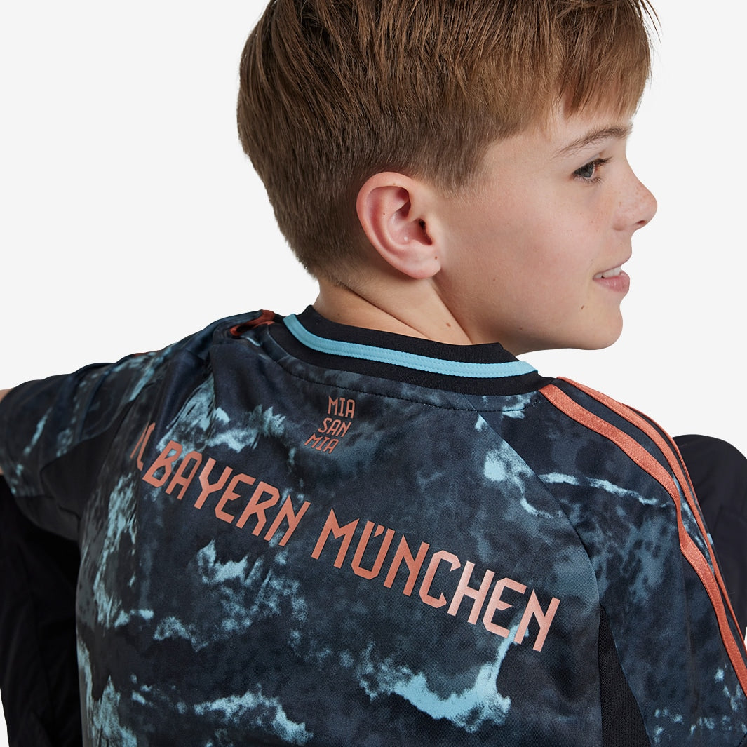Conjunto Infantil adidas Bayern de Munique 2024/25 II Torcedor