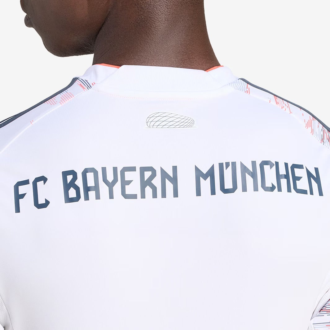 Camisa adidas Bayern de Munique 2025/26 II Torcedor