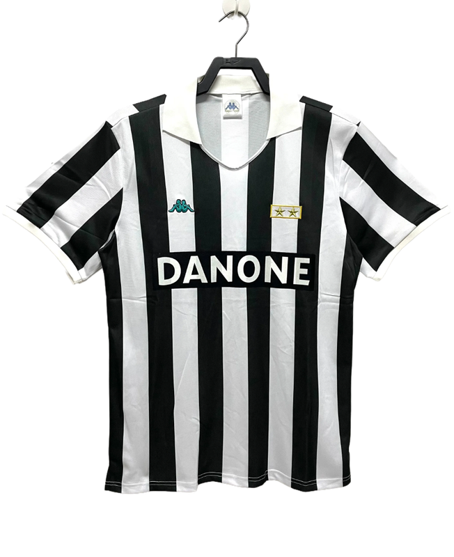 camisa-juventus-92-94-i-home-versão-retrô-1