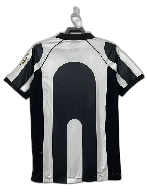 camisa-juventus-97-98-i-home-versão-retrô-2