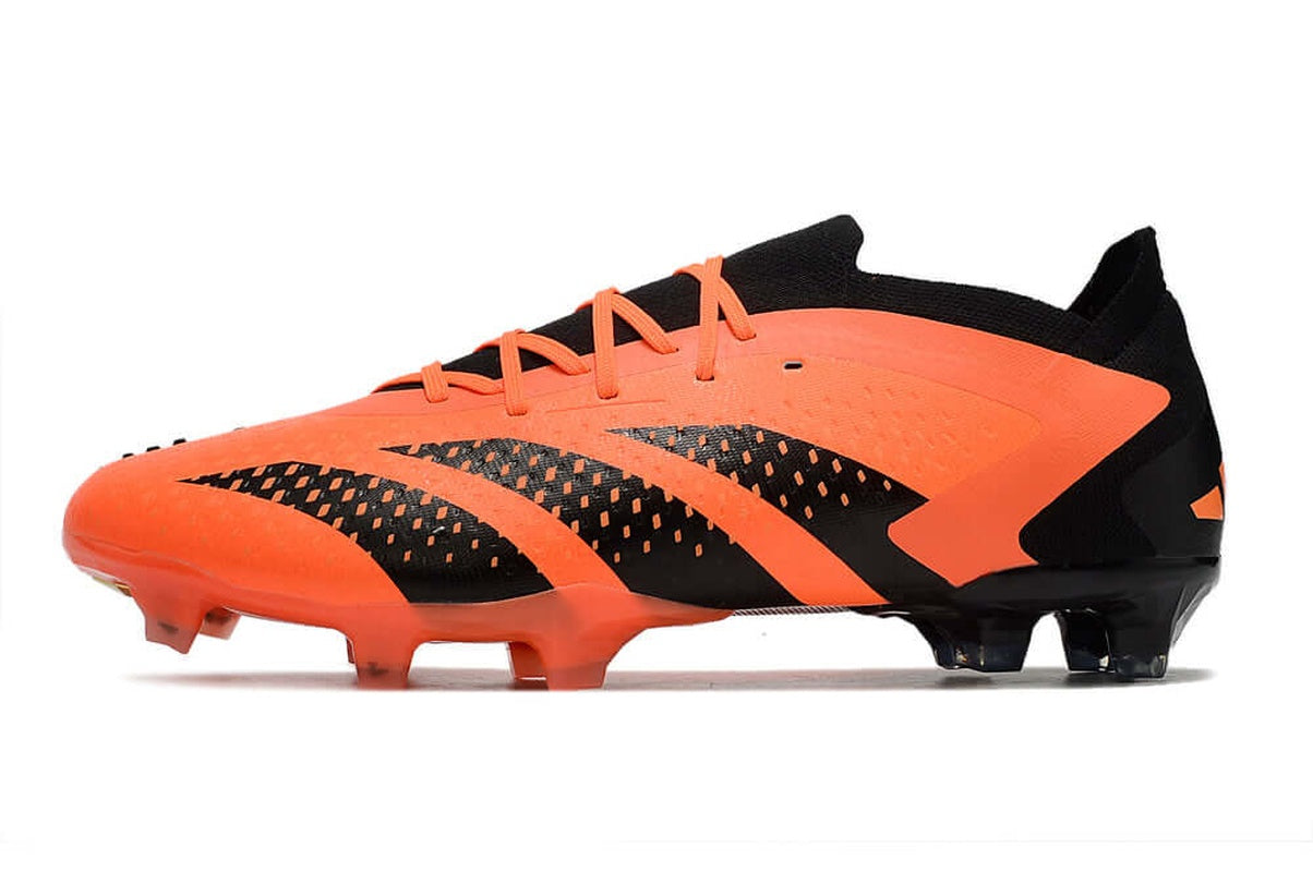 chuteira-campo-adidas-predator-accuracy1-fg-low-preta-e-laranja-heatspawn-pack-1