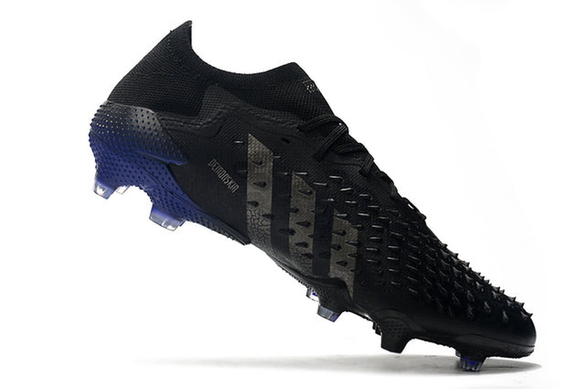 chuteira-campo-adidas-predator-freak-1-black-blue-low-4