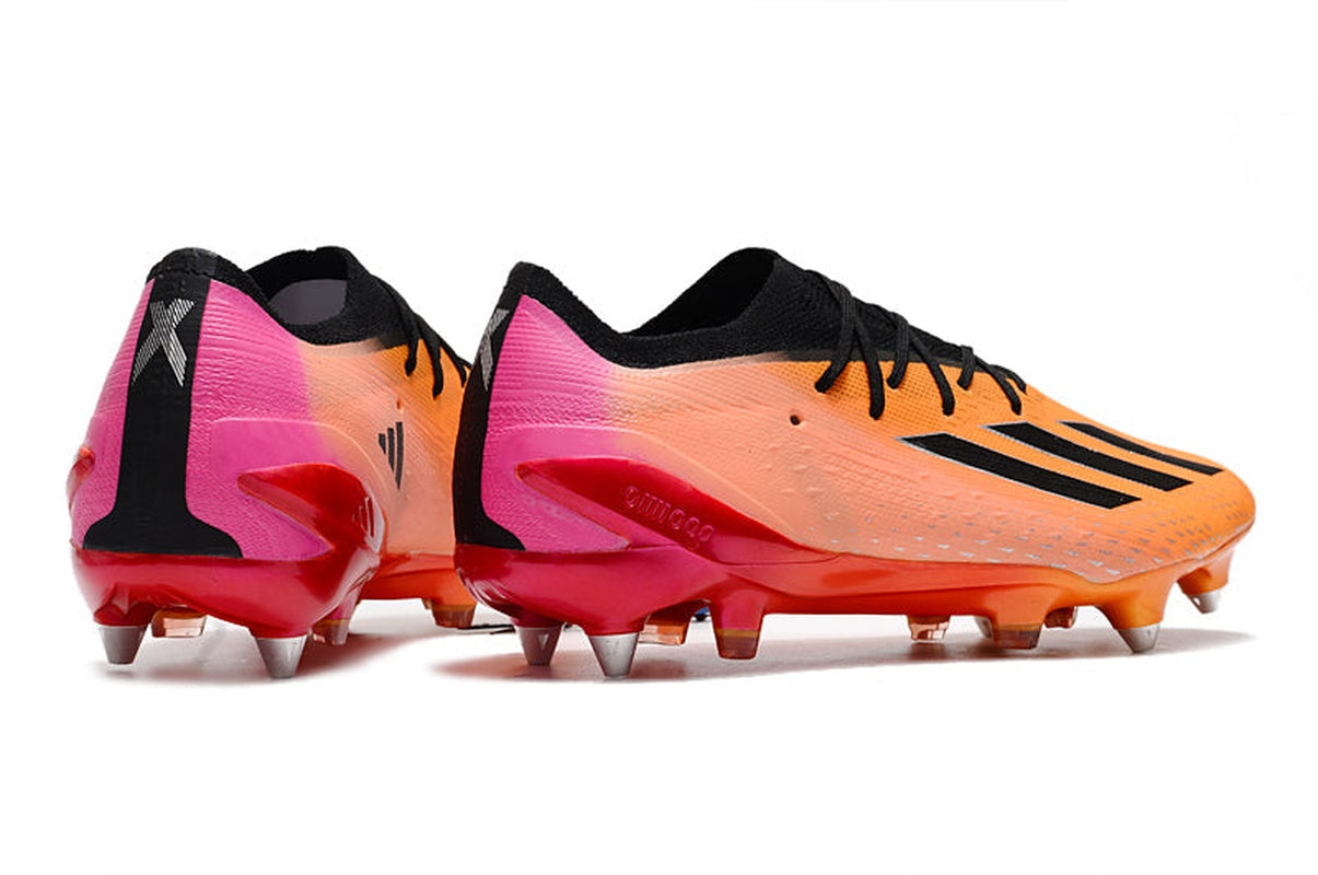 chuteira-campo-adidas-x-speedportal1-ponta-de-aluminio-laranja-preta-e-rosa-4