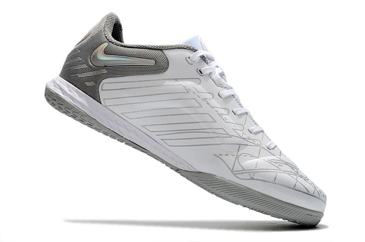 chuteira-futsal-nike-tiempo-legend-9-elite-branca-e-cinza-focus-5