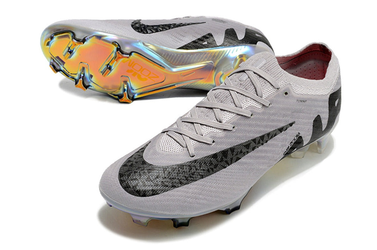 chuteira-infantil-campo-nike-air-zoom-mercurial-vapor-15-elite-fg-prata-e-preta-rising-gem-pack-5