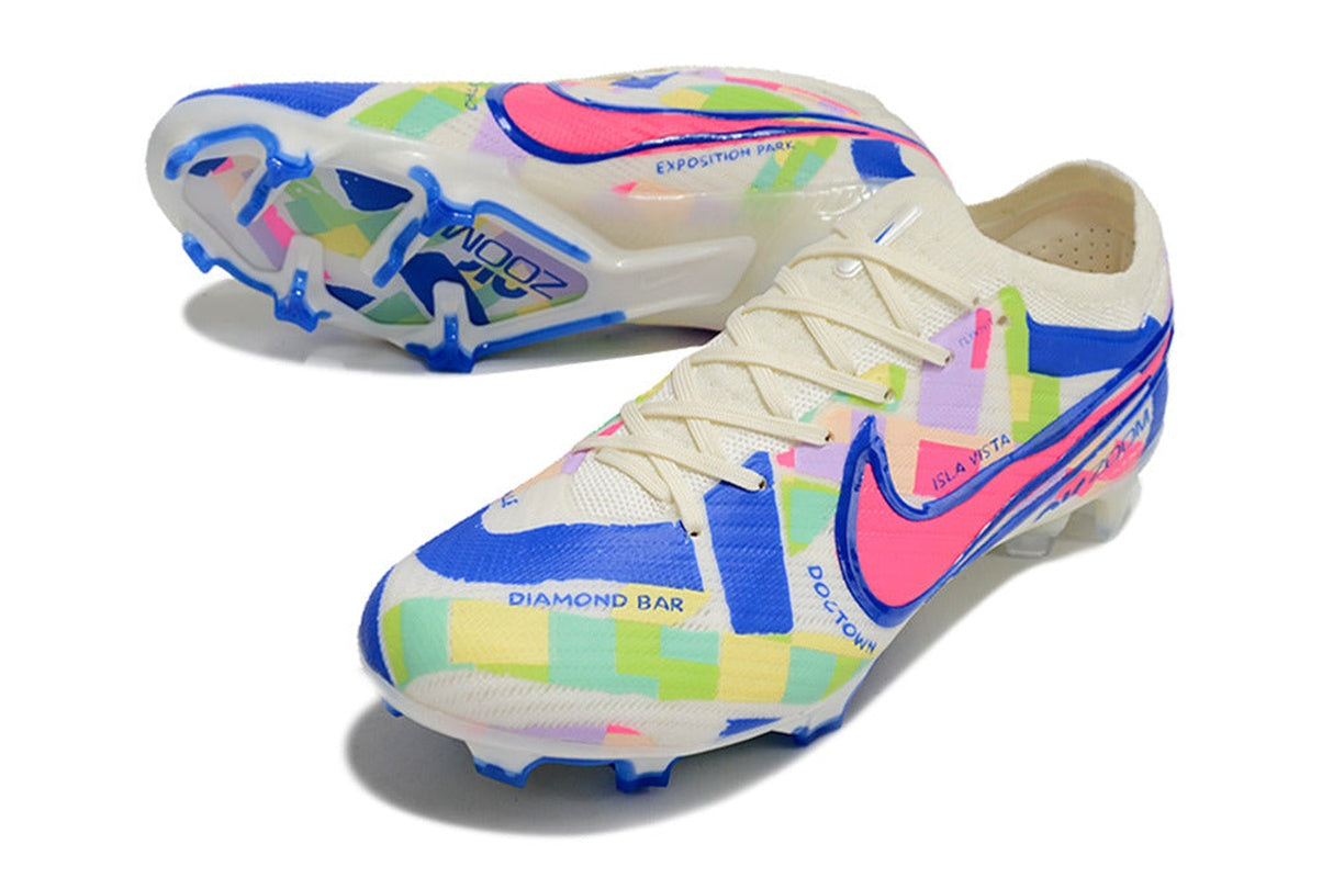 chuteira-infantil-campo-nike-air-zoom-mercurial-vapor-elite-fg-branca-azul-e-rosa-socal-pack-5