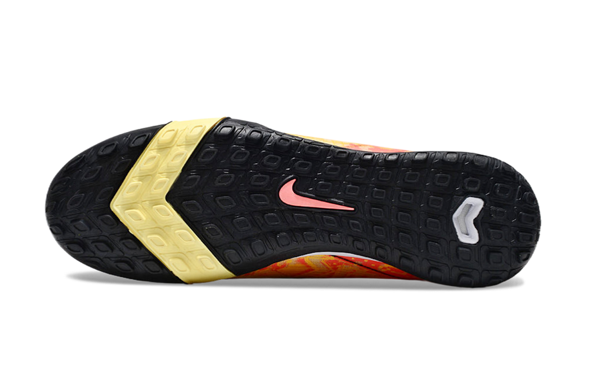 chuteira-infantil-society-nike-air-zoom-mercurial-vapor-16-elite-tf-laranja-e-preto-mbappes-4