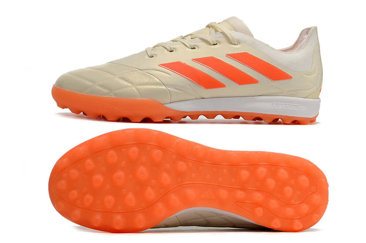 chuteira-society-adidas-copa-pure1-tf-bege-e-laranja-heatspawn-pack-3
