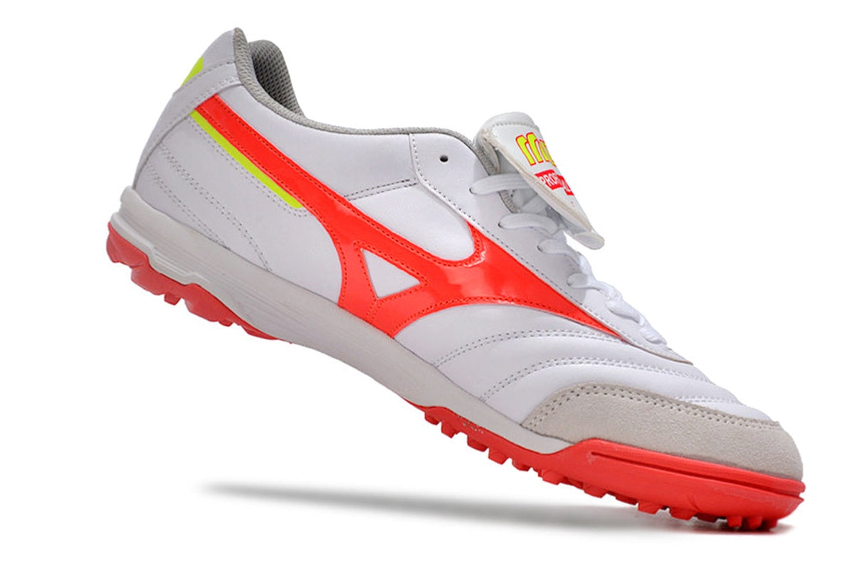 chuteira-society-mizuno-morelia-3-tf-branca-e-vermelha-release-pack-6
