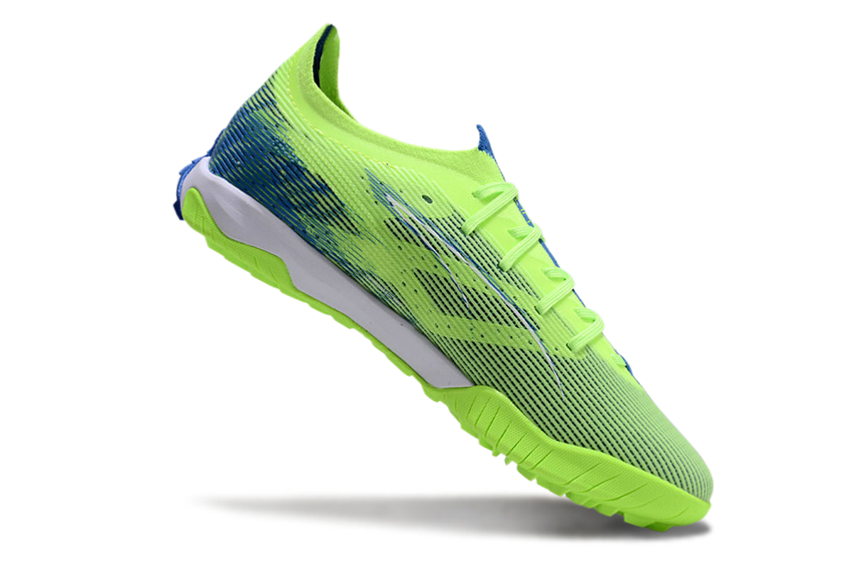 chuteira-society-puma-ultra-5-ultimate-tf-verde-e-azul-lights-out-pack-7