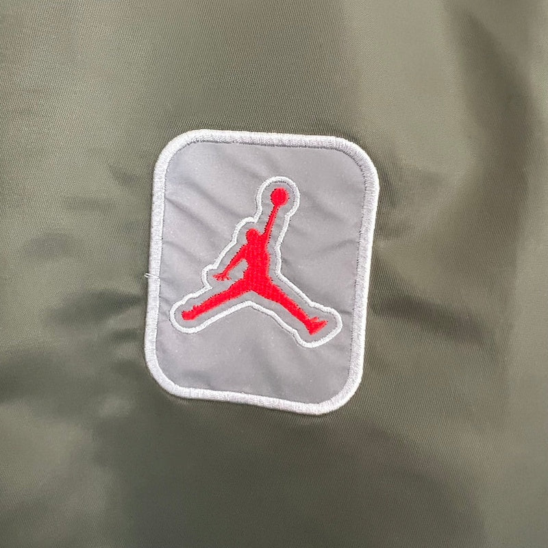 corta-vento-air-jordan-verde-3