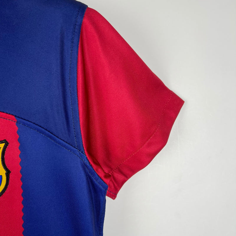 Barcelona Home 23/24 Feminina - Nike