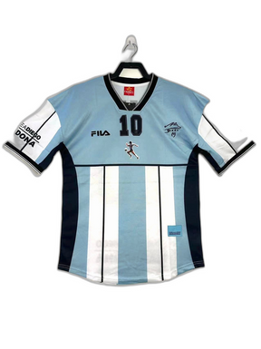 camisa-argentina-2001-maradona-edição-comemorativa-versão-retrô-1