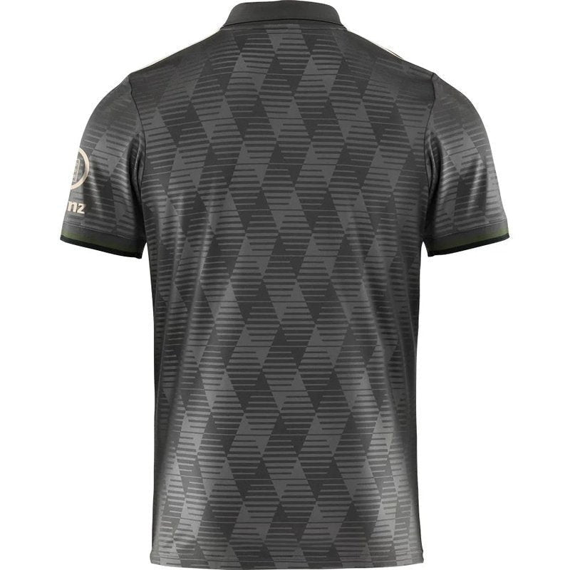 camisa-bayern-de-munique-24-25-oktoberfest-versão-torcedor-2