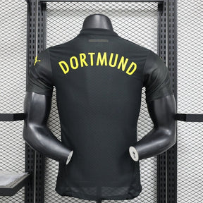 camisa-borussia-dortmund-away-2024-25-jogador-puma-masculino-preta-e-amarela-2