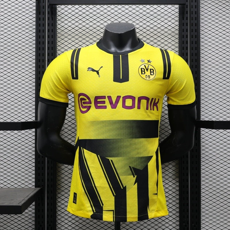 camisa-borussia-dortmund-edição-especial-2024-25-jogador-puma-masculino-amarela-e-preta-1