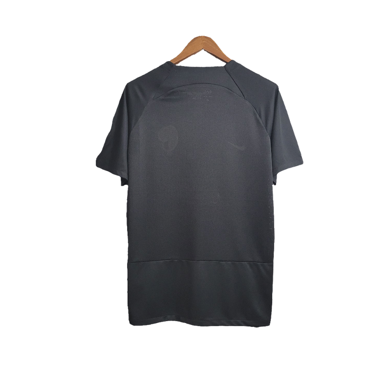 camisa-corinthians-22-23-treino-preto-versão-torcedor-2