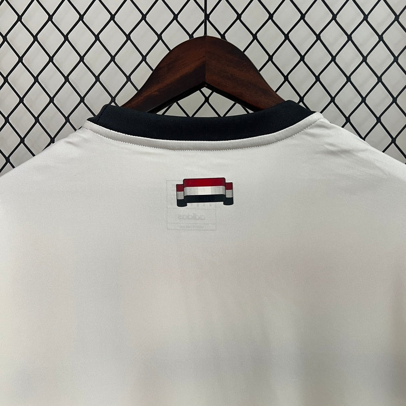 camisa-do-manchester-united-24-25-branco-4