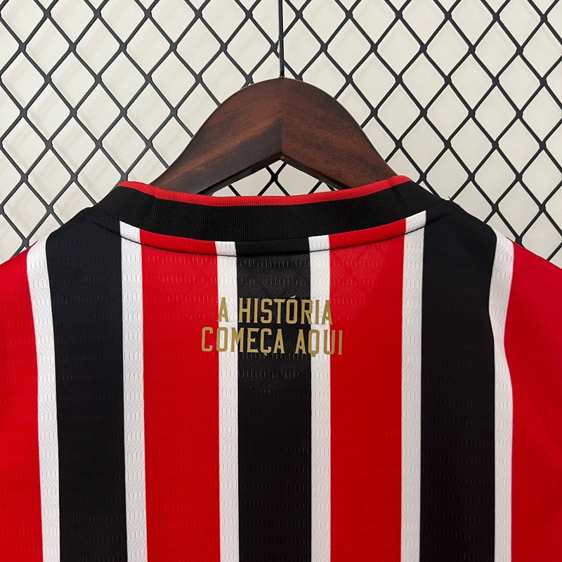 camisa-feminina-do-são-paulo-24-25-tricolor-4
