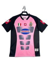 camisa-juventus-02-03-goleiro-rosa-versão-retrô-1