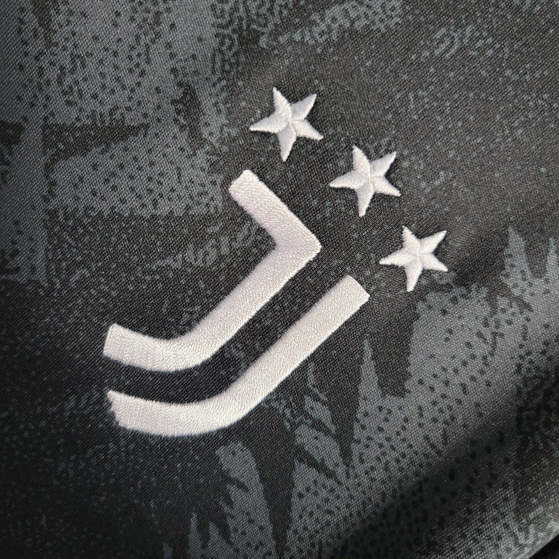 camisa-juventus-22-23-black-torcedor-adidas-8
