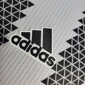 camisa-juventus-22-23-versão-jogador-4