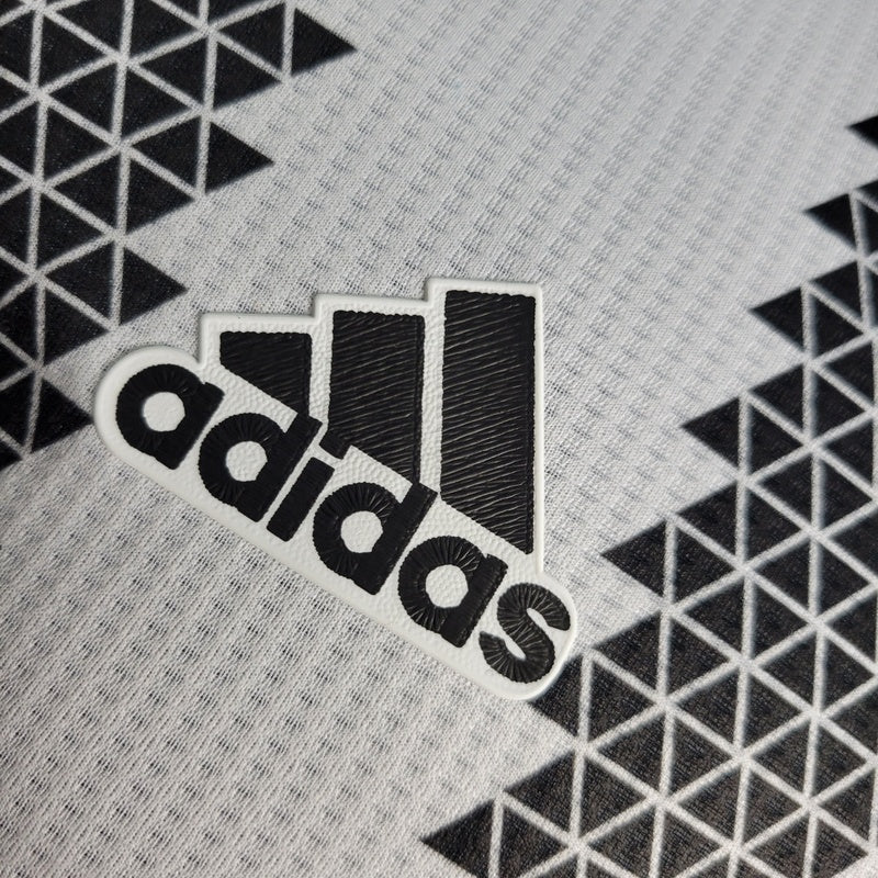 camisa-juventus-22-23-versão-jogador-4