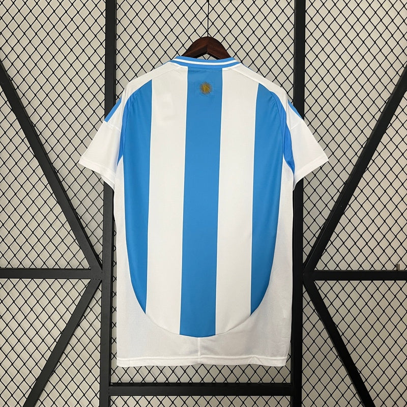 camisa-lançamento-da-seleção-da-argentina-2024-azul-e-branco-10