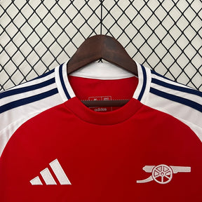 camisa-lançamento-do-arsenal-24-25-vermelho-e-branco-2