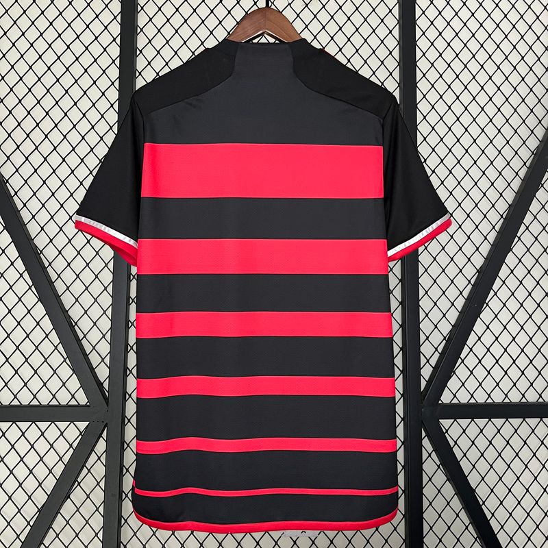 camisa-lançamento-do-flamengo-24-25-vermelho-e-preto-4