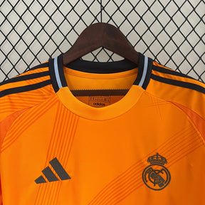 camisa-lançamento-do-real-madrid-24-25-laranja-2