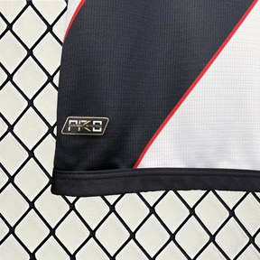 camisa-lançamento-do-vasco-24-25-branco-e-preto-4