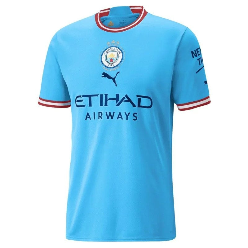 camisa-manchester-city-2023-comemorativa-tríplice-versão-torcedor-1