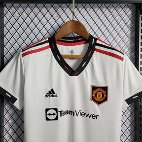 camisa-manchester-united-22-23-versão-feminina-2