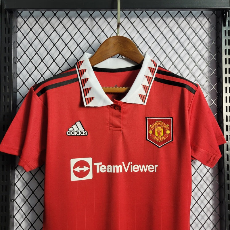 camisa-manchester-united-22-23-versão-feminina-2