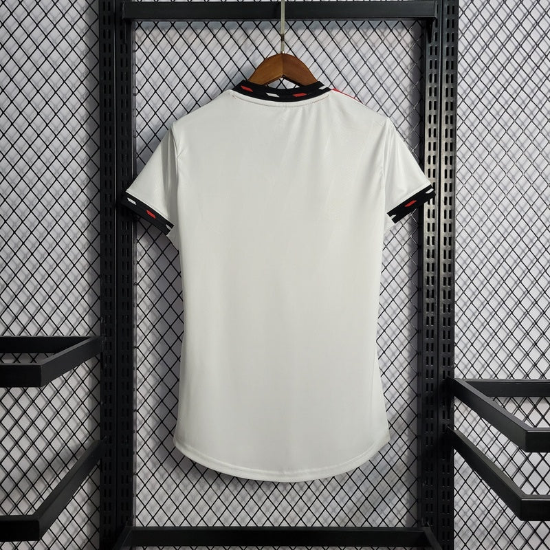 camisa-manchester-united-22-23-versão-feminina-5