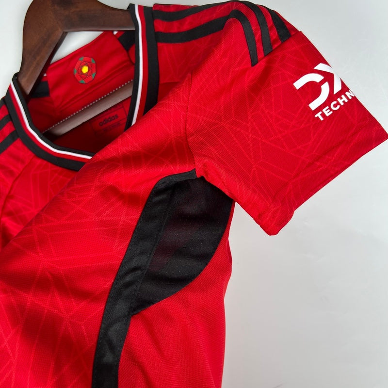 camisa-manchester-united-i-23-24-feminina-6