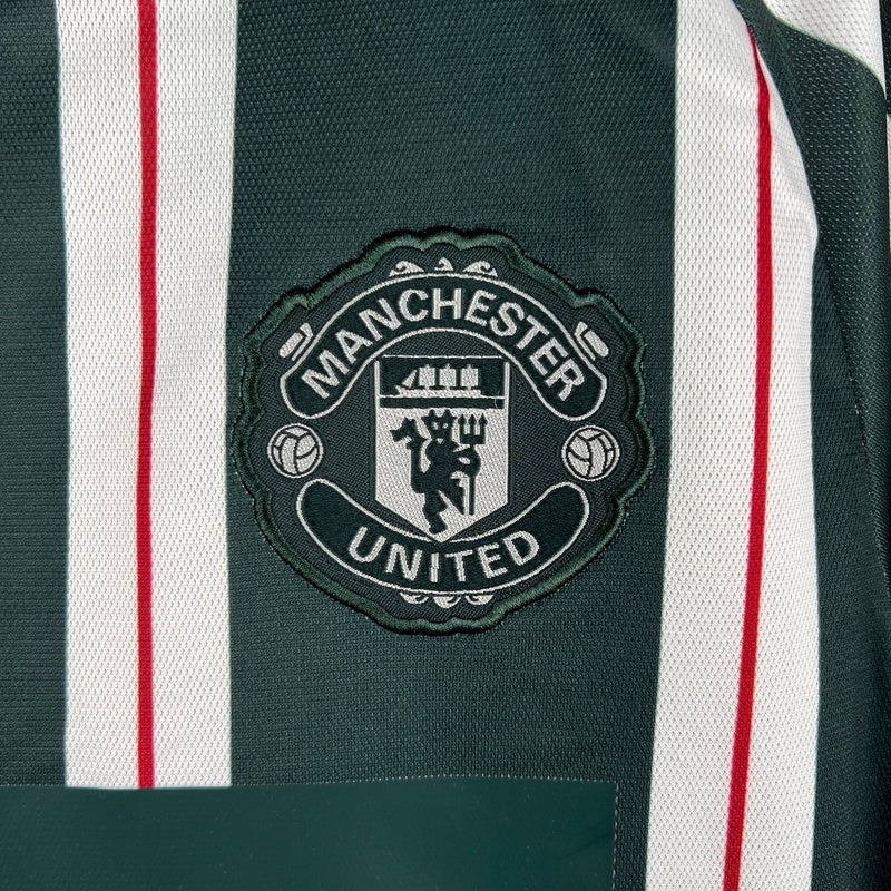 camisa-manchester-united-ii-23-24-masculina-4