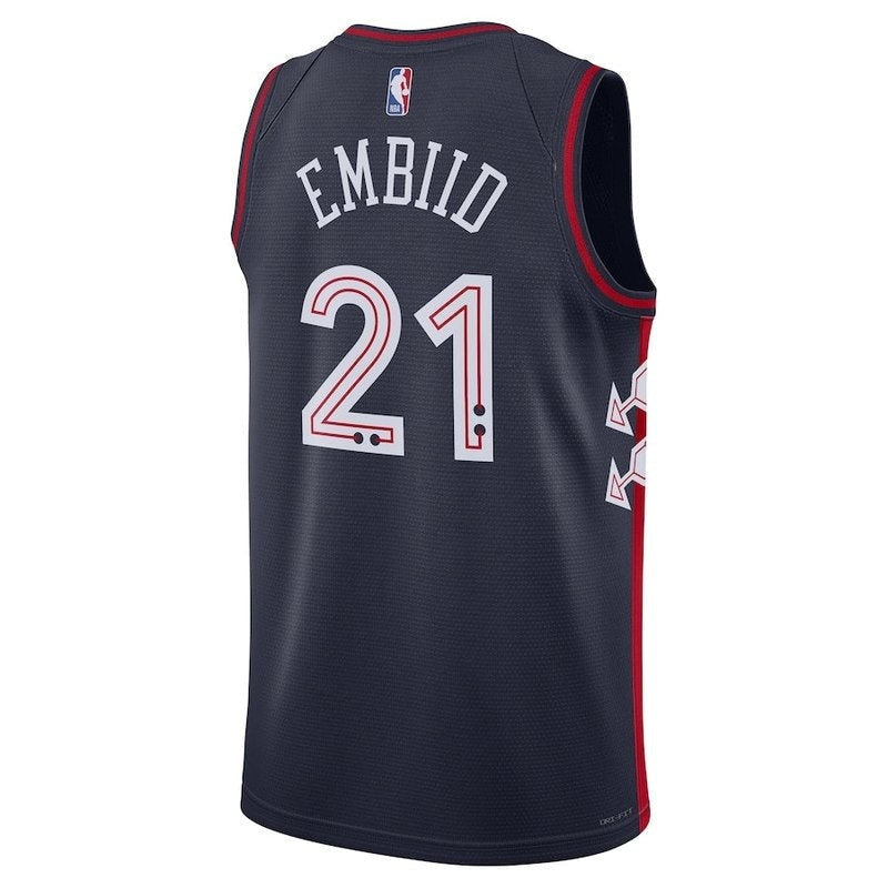 camisa-nba-joel-embiid-philadelphia-76ers-23-24-azul-marinho-edição-cidade-3