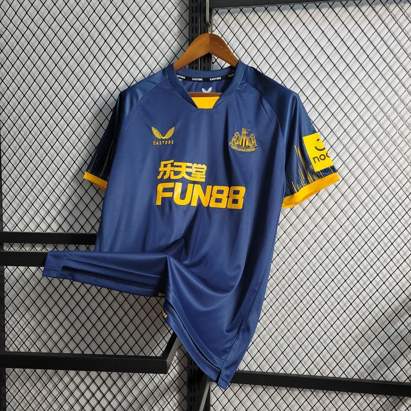 camisa-newcastle-22-23-1