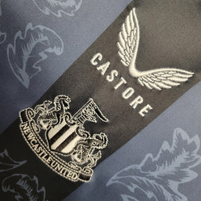 camisa-newcastle-22-23-3