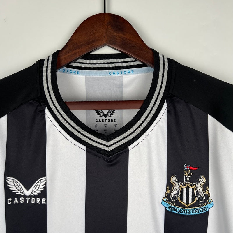 camisa-newcastle-i-23-24-masculina-2