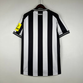 camisa-newcastle-i-23-24-masculina-3