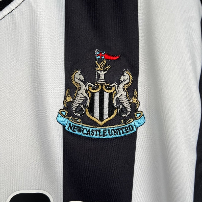 camisa-newcastle-i-23-24-masculina-4