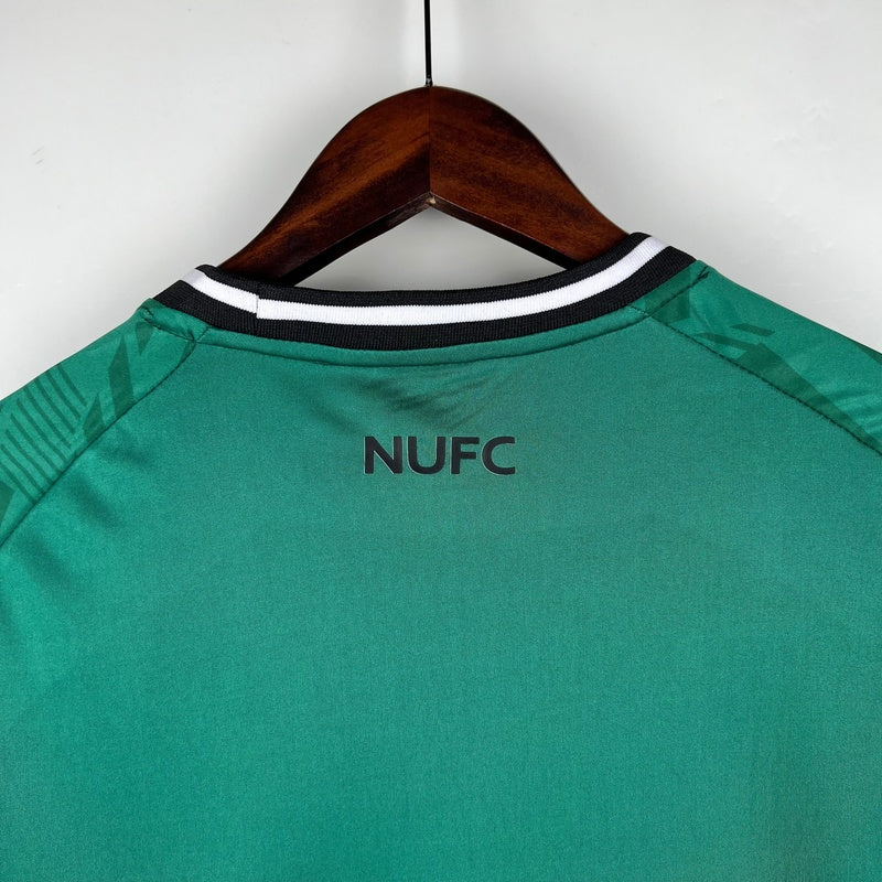 camisa-newcastle-ii-23-24-masculina-8