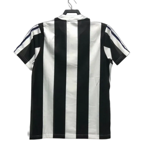 camisa-newcastle-united-95-97-i-home-versão-retrô-2