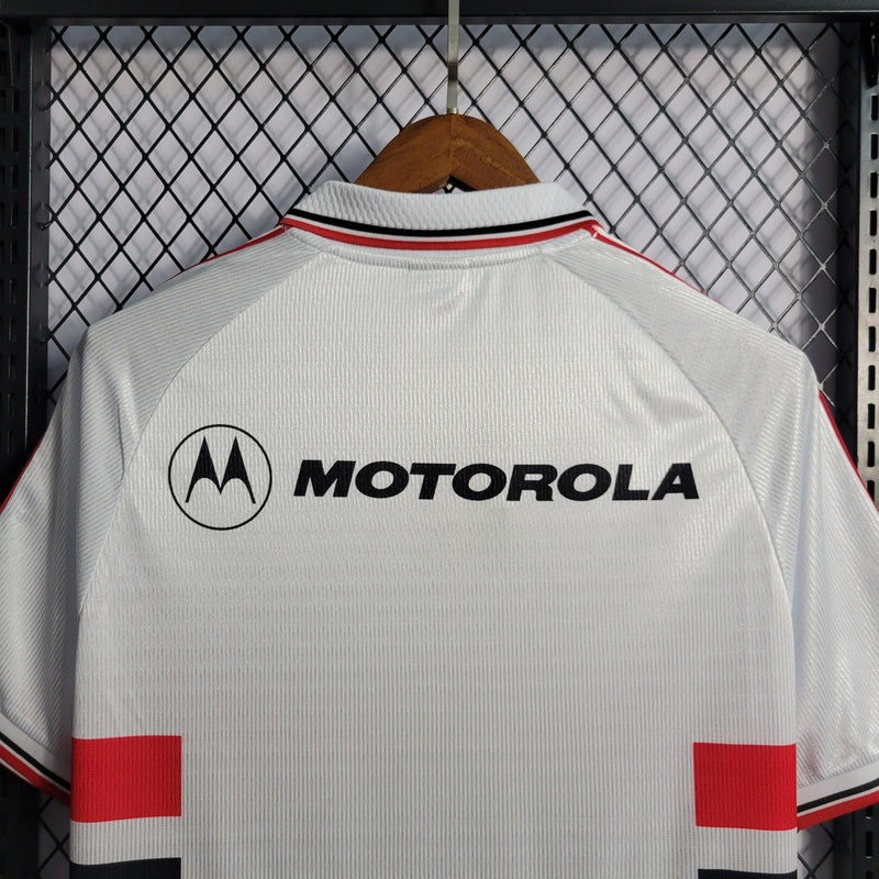 camisa-oficial-do-são-paulo-fc-2000-retro-personalizável-9