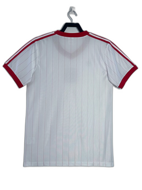camisa-polônia-1982-i-home-versão-retrô-2