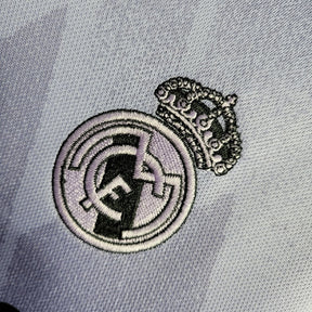 camisa-real-madrid-22-23-versão-feminina-3