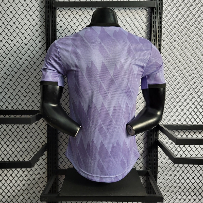 camisa-real-madrid-22-23-versão-jogador-5